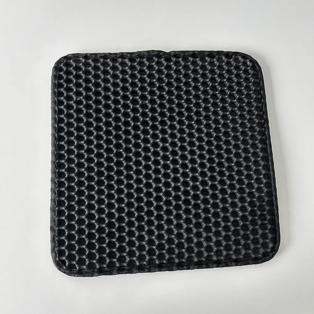 cat litter mat (23).jpg