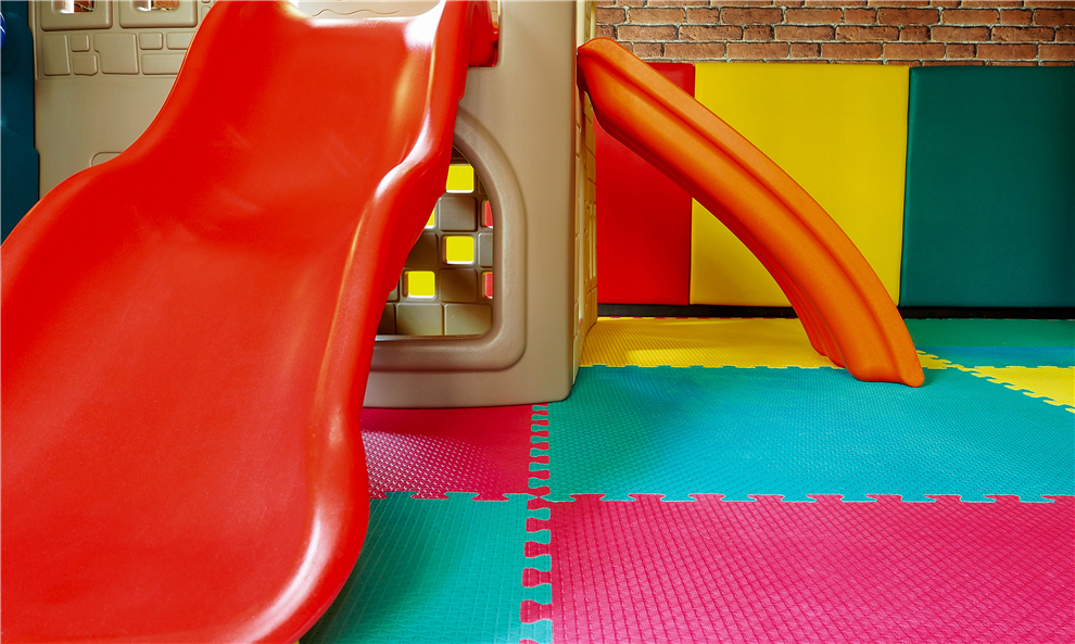 Playground (3)